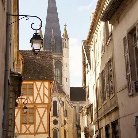 A La Chouette Apartment Dijon
